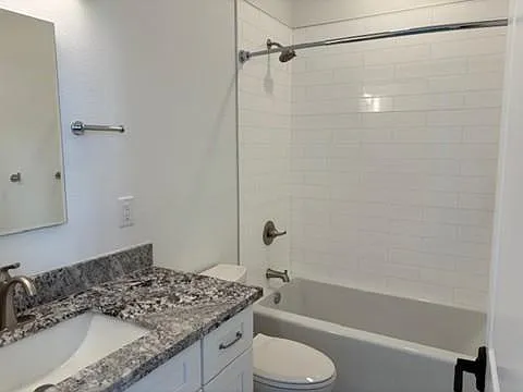 2102 Mechanic St #104 — Photo 9