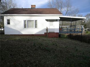 22 Sirrine St, Seneca, SC 29678