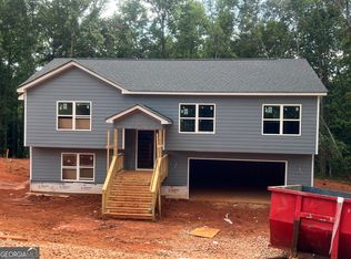 270 Stonington Dr, Mount Airy, GA 30563