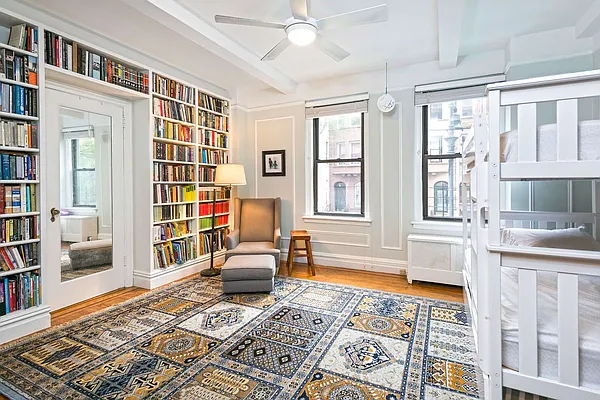 Sold by Compass | media 9