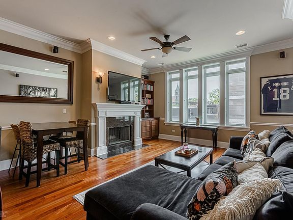 3rd image of 2401 N Janssen St #205