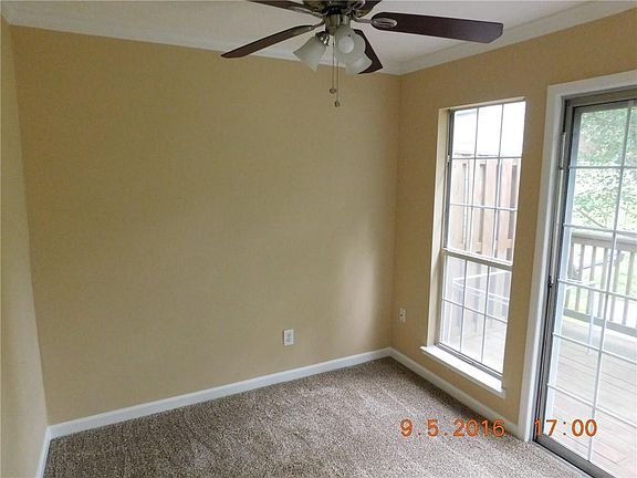 2nd image of 3425 Bayshore Dr