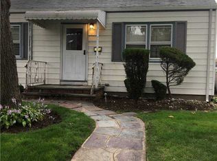 144 E Maple St, Valley Stream, NY 11580