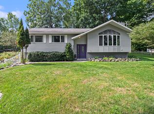 4765 Steffens Rd, Arcadia, MI 49613