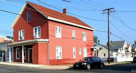 2nd image of 38 E Railroad Ave