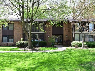 22962 Maple Ridge Rd UNIT 108, North Olmsted, OH, 44070