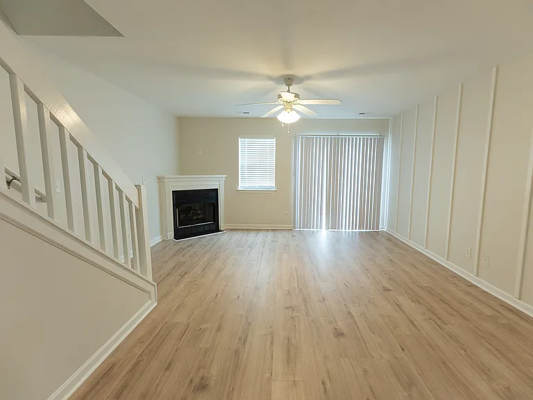 306 Snowy Owl Ct — Photo 3