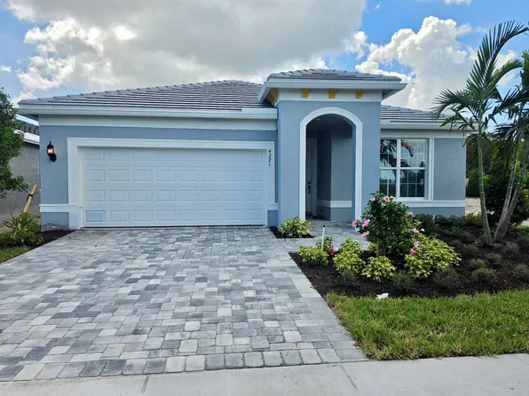 4291 SANTA MARIA Circle #160 Highgate, Vero Beach, FL 32967