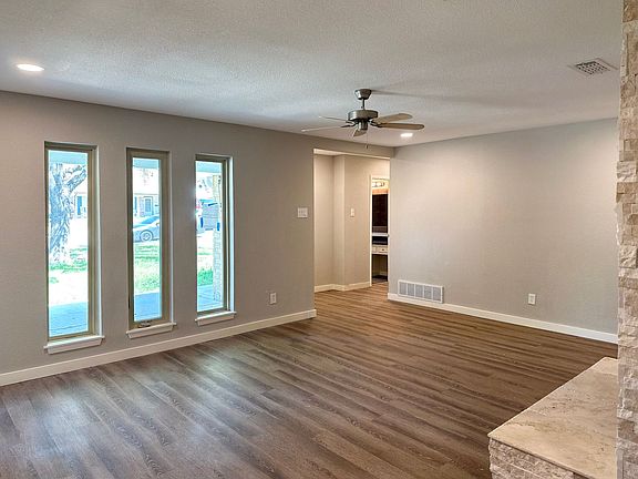 3rd image of 50082 Cibola Dr