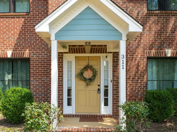 311 Chadwick Pl, Helena, AL 35080