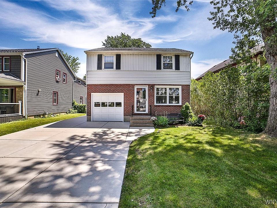 1st image of 218 Hamilton Dr