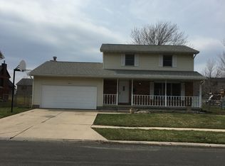 1345 Westside Dr, Mt Zion, IL