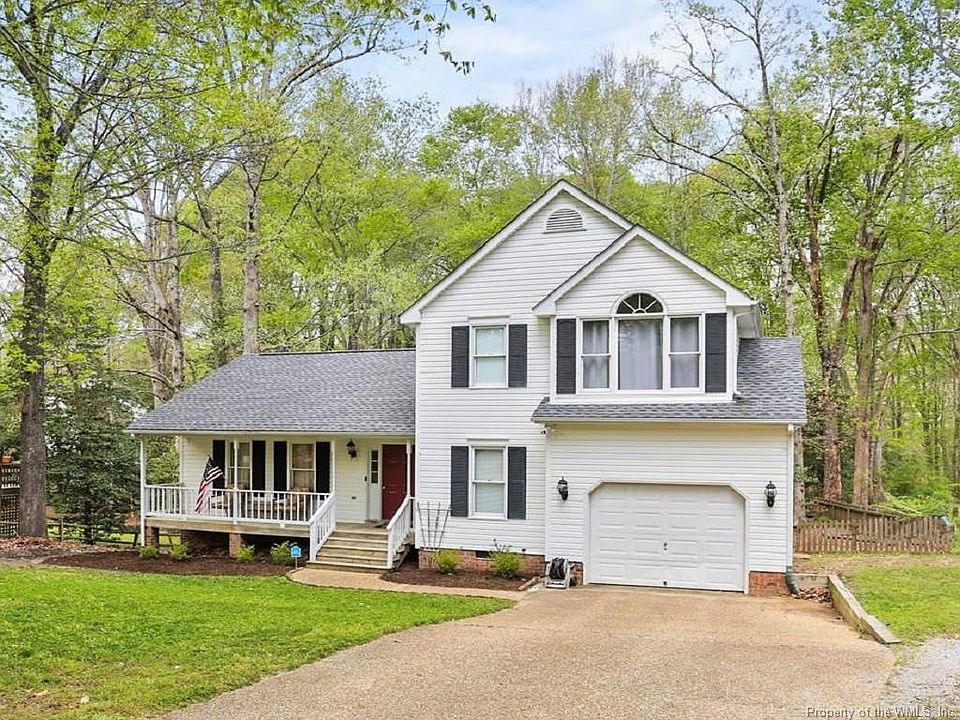 1st image of 218 Nina Ln
