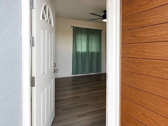 2nd image of 4809 Sierra Madre Dr