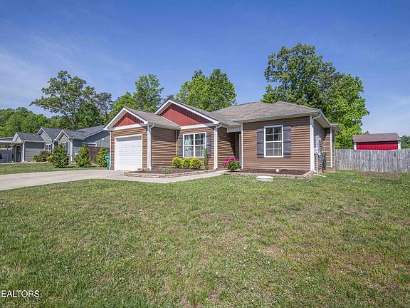 3rd image of 329 Contentment Ln