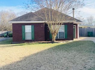 6964 Sandfield Dr, Montgomery, AL 36117