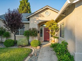 249 Shadowrun Ct, Redding, CA 96003