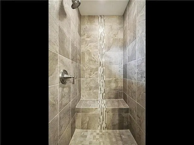 Master shower