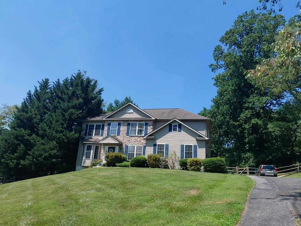 1st image of 251 Bodley Rd