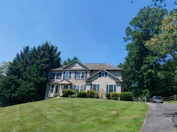 251 Bodley Rd, Aston, PA 19014
