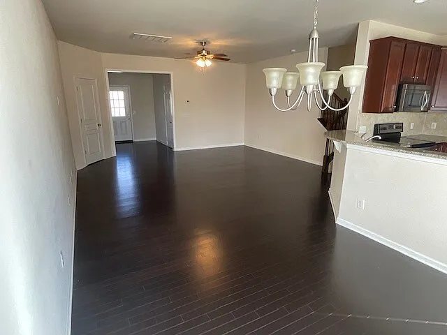 5944 Carrollton Ln — Photo 6