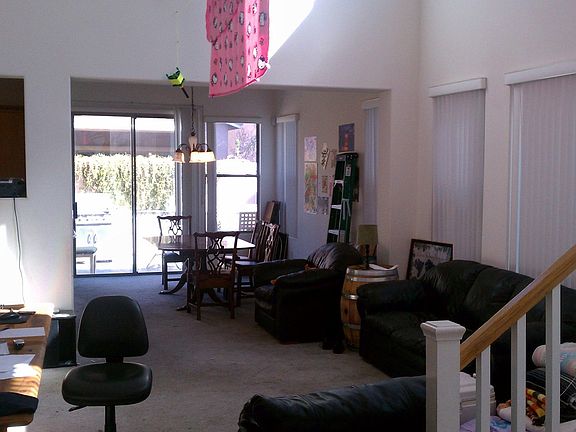 3rd image of 2434 Carnegie Hall St