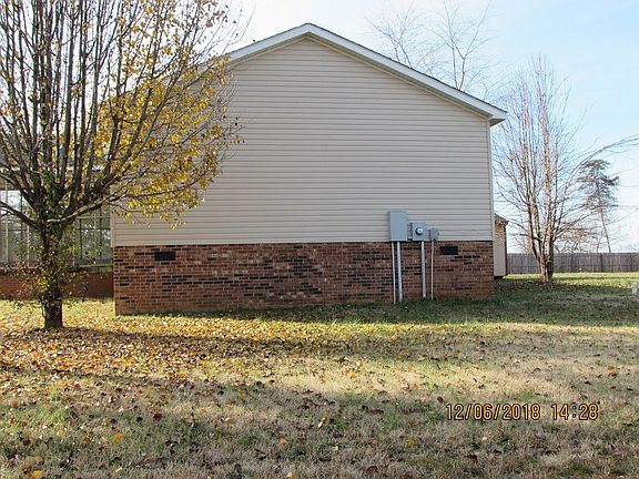 2nd image of 5165 Prince Edward Hwy