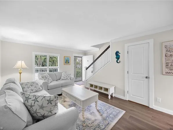 1222 Gordon Dr, Naples, FL