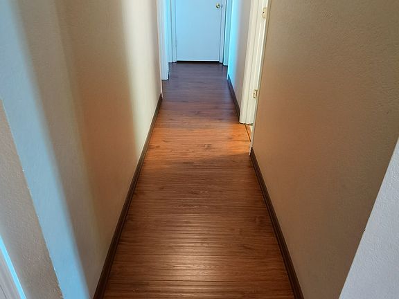 5th image of 1324 Garden Terrace Dr