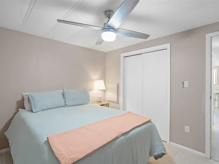 925 Iglesia Dr — Photo 20