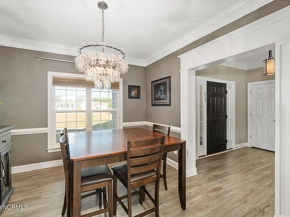 4th image of 225 Morada Bay Drive