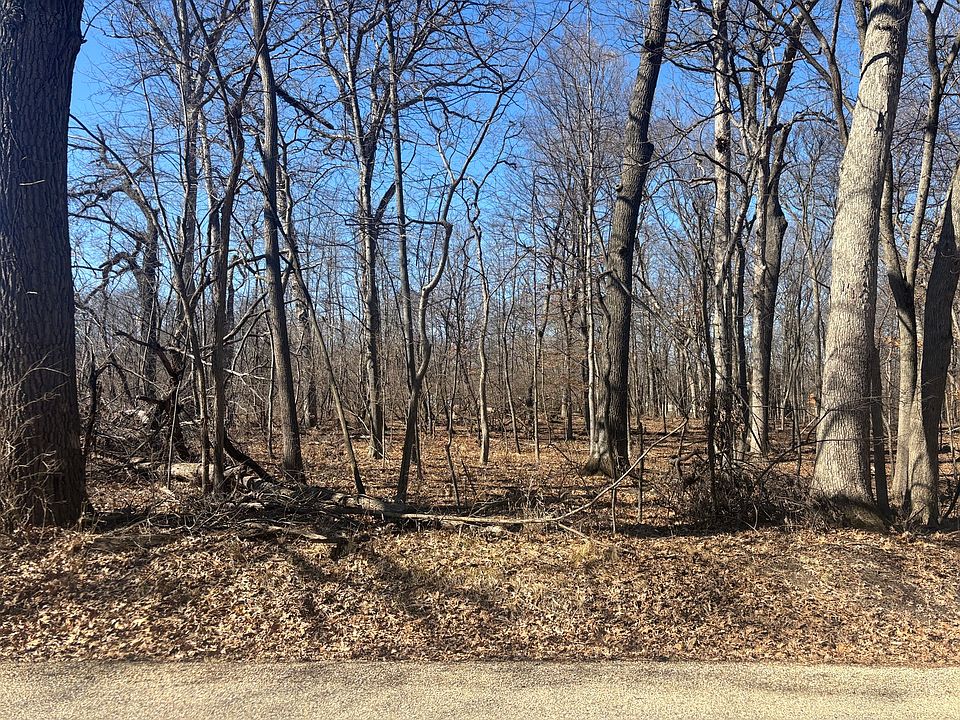 1st image of 679 Rollingwood Pl