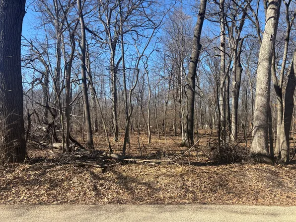 679 Rollingwood Pl, Varna, IL 61375