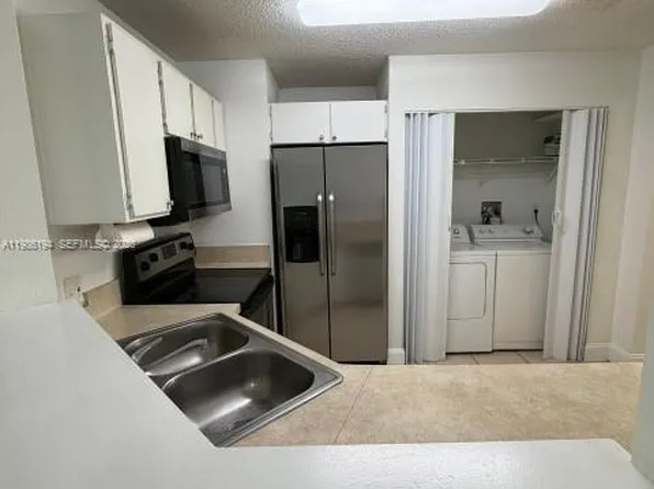 3413 NW 44th St APT 202, Fort Lauderdale, FL 33309