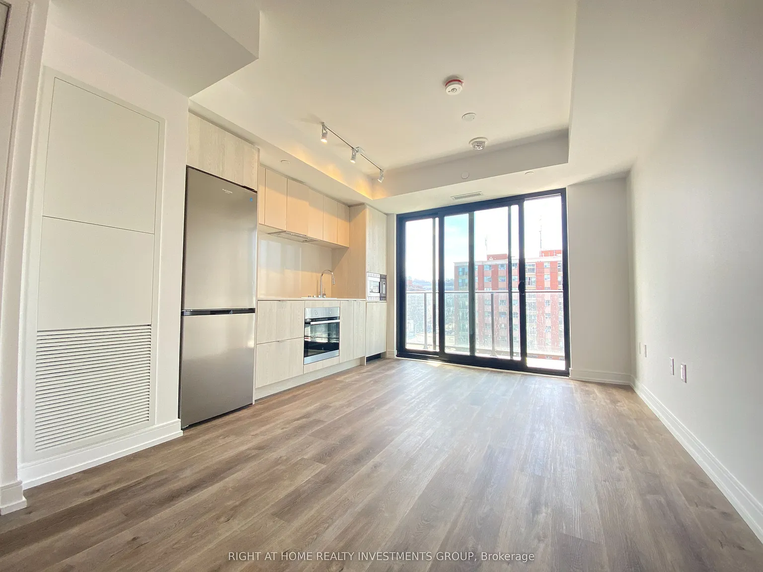 1 bed, $1,600 — Photo 3