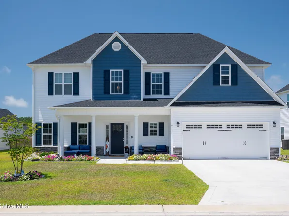 611 Carmel Drive, Sneads Ferry, NC 28460