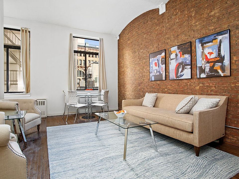 1st image of 39 E 12th St APT 512