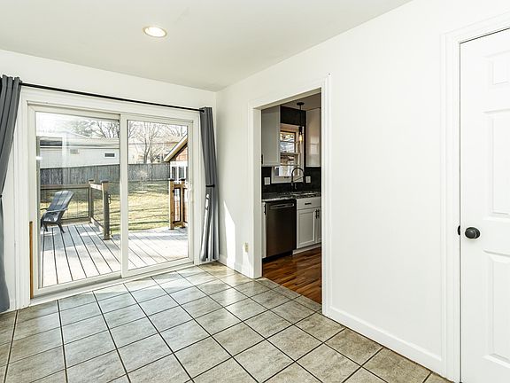 5th image of 3802 5th St NW