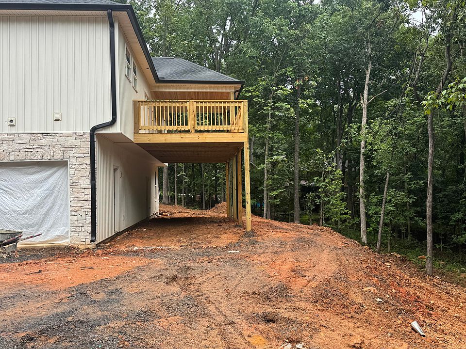 2nd image of 3296 Robert Fuller Rd
