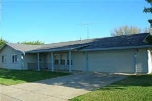 1st image of 993 East Ave