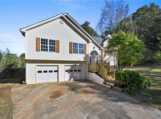 14 Station Ct, Adairsville, GA 30103