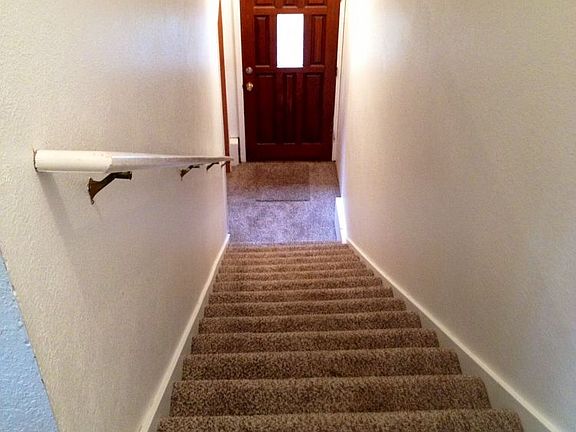 2nd image of 5185B Zig Zag Ln