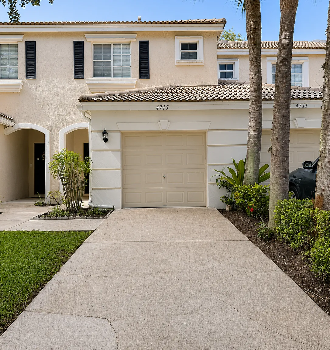 3 bed, 2.5 bath, 1427 sqft, $2,495 — Photo 1