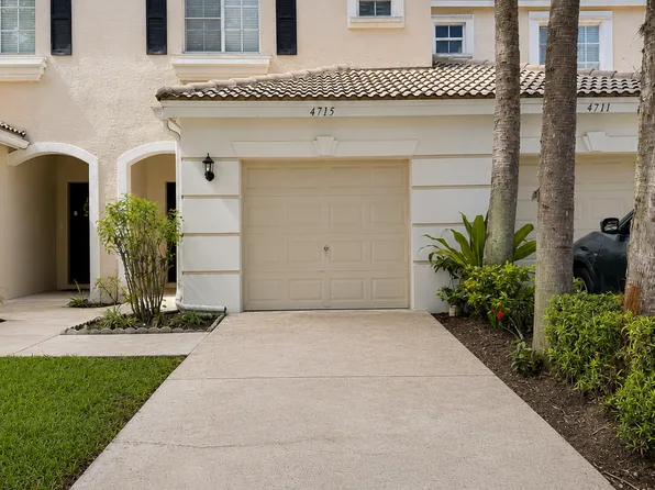 4715 Palmbrooke Cir, West Palm Beach, FL 33417