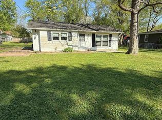 1237 N Johnson St, Hatfield, IN