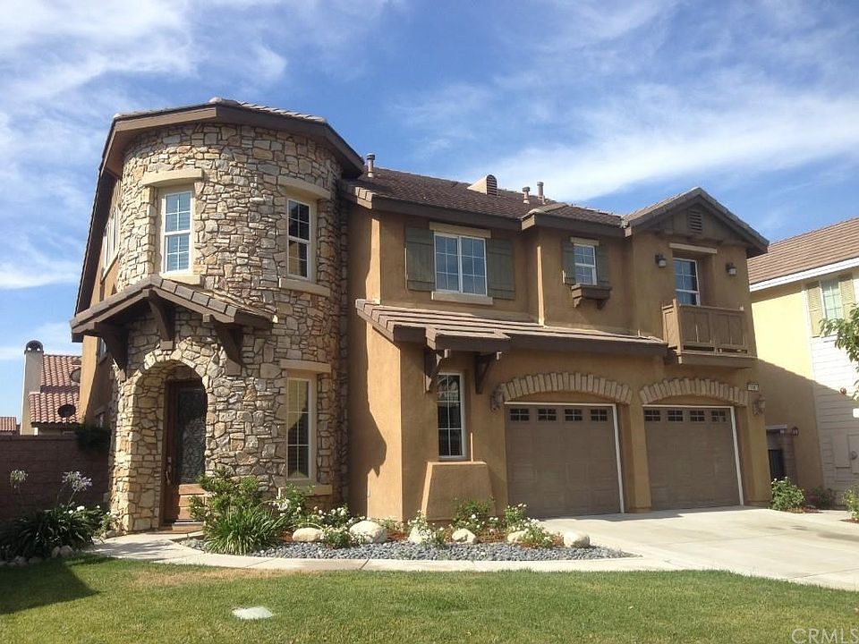 1st image of 15561 Portenza Dr