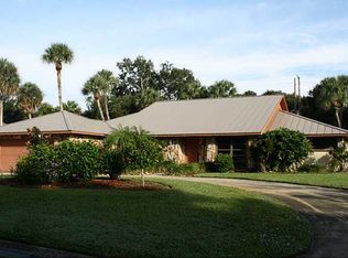 14 Knowles Rd, Sewalls Pt, FL 34996