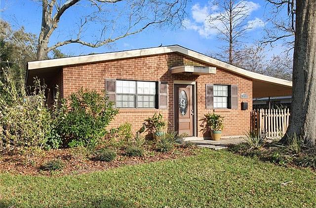 1st image of 607 Ashlawn Dr