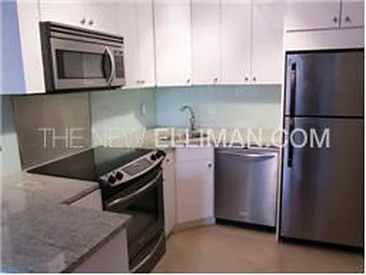 Rented by Douglas Elliman | media 15