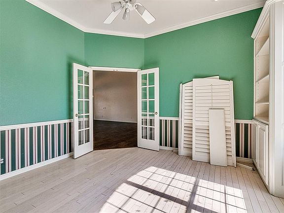5th image of 8005 NW 129th Cir